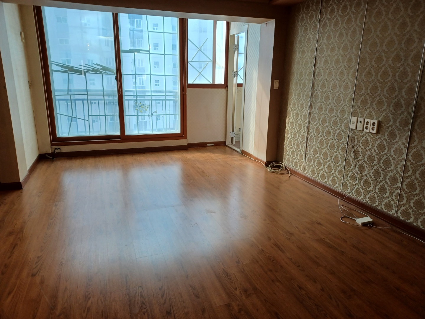 2950055133_6gFc5OQq_2c83954ab21262bd87f75038f8aff9de3def930d.jpg 이미지크게보기